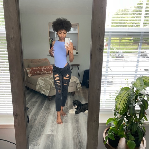 Super Distressed Black Skinny Jeans - Picture 9 of 11